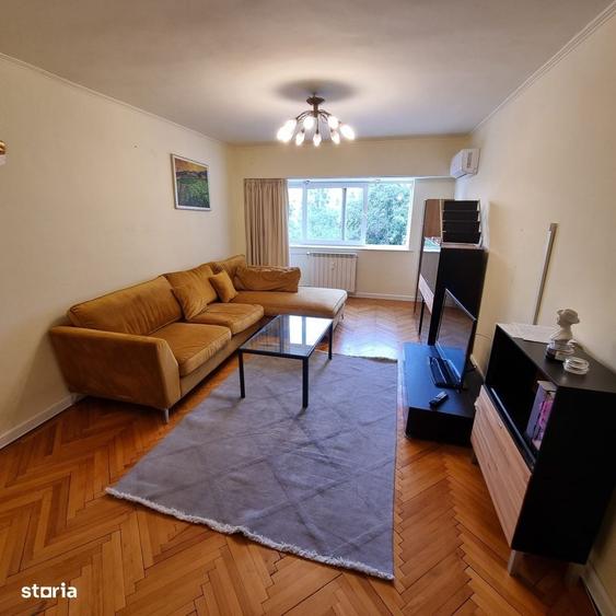 Unirii Bulevard colt cu Nerva Traian, ap. 2 camere pregatit pt mutare - 4