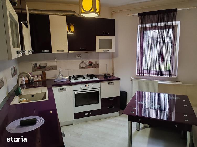 Spațiu comercial, de 55 mp, în Central