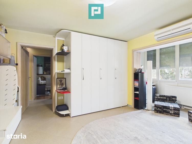 Apartament cu 3 camere în Complex Studențesc