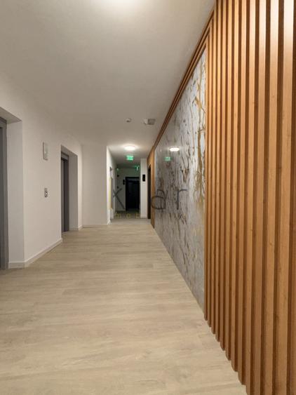 Apartament cu 3 camere semidecomandat, mobilat în Zorilor
