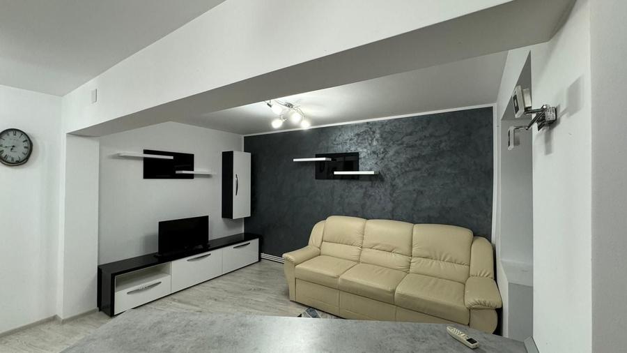 Apartament cu 2 camere decomandat în Ultracentral