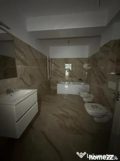 Apartament cu 3 camere decomandat în Rădăuți
