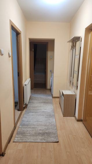 Inchiriez 2 camere deco, etaj 1 URA - 4