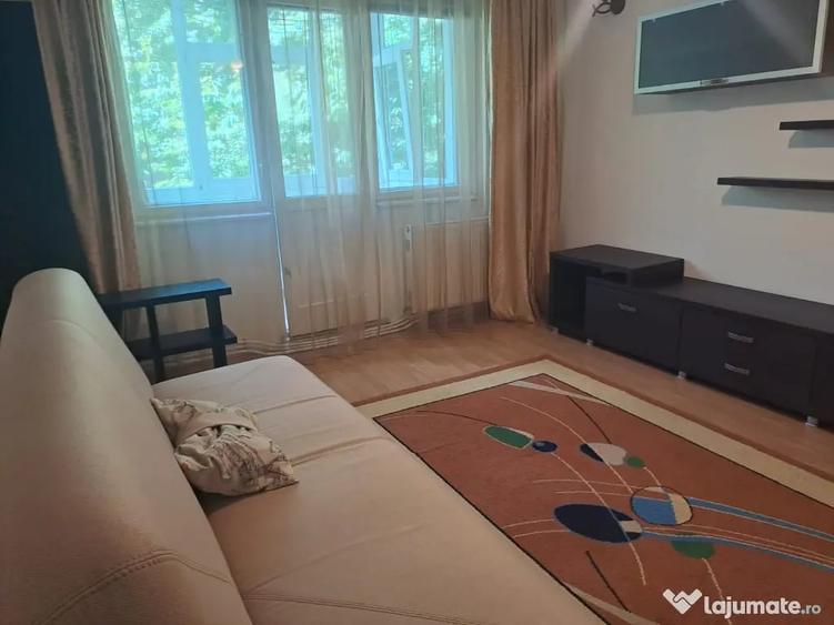 Apartament cu 2 camere semidecomandat în Păcurari