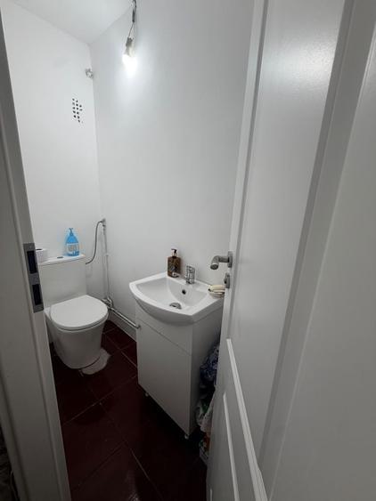 Vanzare Apartament 3 camere , 70 mp, renovat, centrală și 2 băi – Margeanului - 5