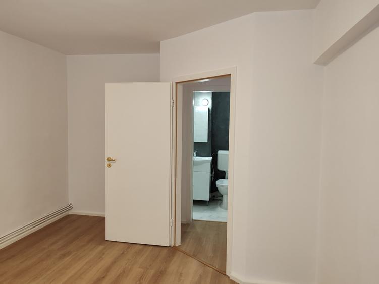 Apartament 2 camere liber la vanzare zona Grivitei - 5