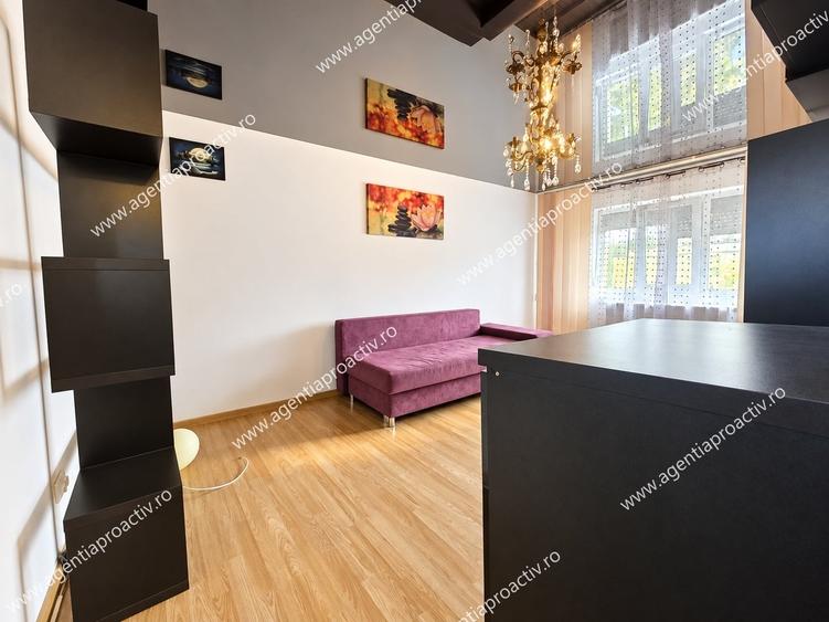 Apartament cu 3 camere decomandat în Micro 17