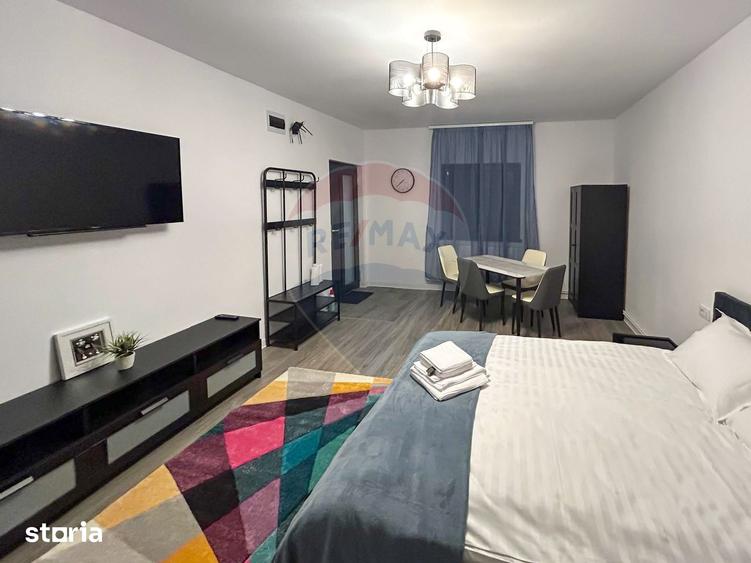 Casă cu 3 camere cu Teren 426 Mp în Central