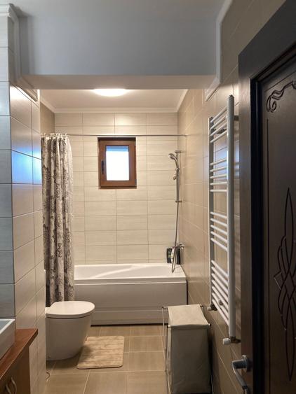 Apartament cu 2 camere decomandat în Exterior Vest