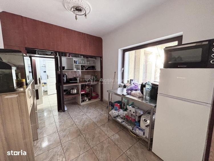 Casa in Nufarul - teren 400 mp - front stradal 12 m - 6