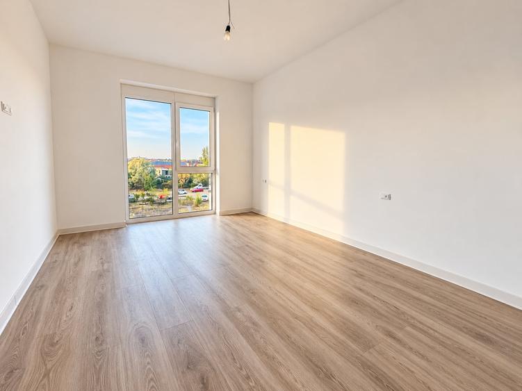 Apartament cu 2 camere decomandat în Girocului