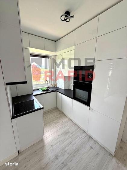 Apartament cu 4 camere decomandat în Central