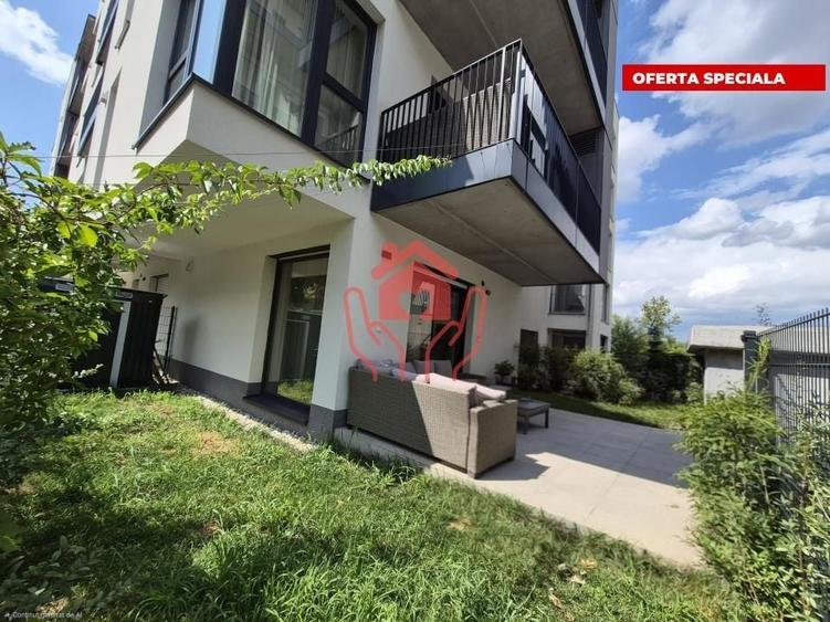 Apartament cu 3 camere decomandat, mobilat în Doamna Ghica