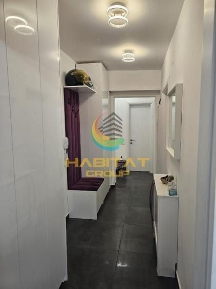 Apartament cu 3 camere decomandat, mobilat în Decebal