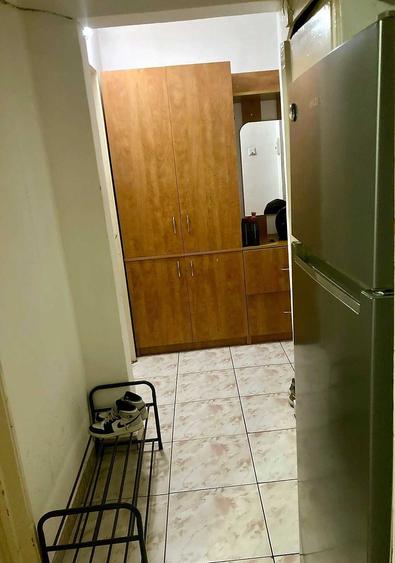 Apartament cu 3 camere semidecomandat în Dosu Bricii