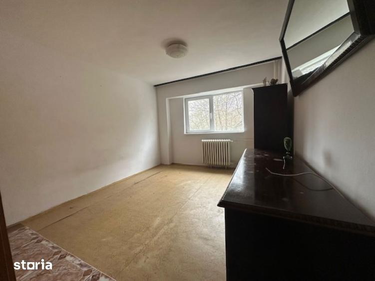 Apartament cu 2 camere decomandat în Colentina