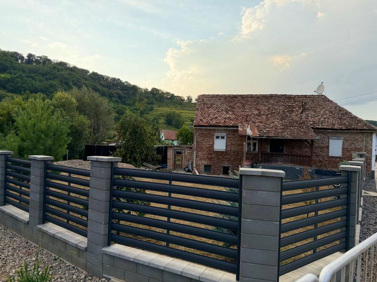 Casă cu 2 camere în Biertan