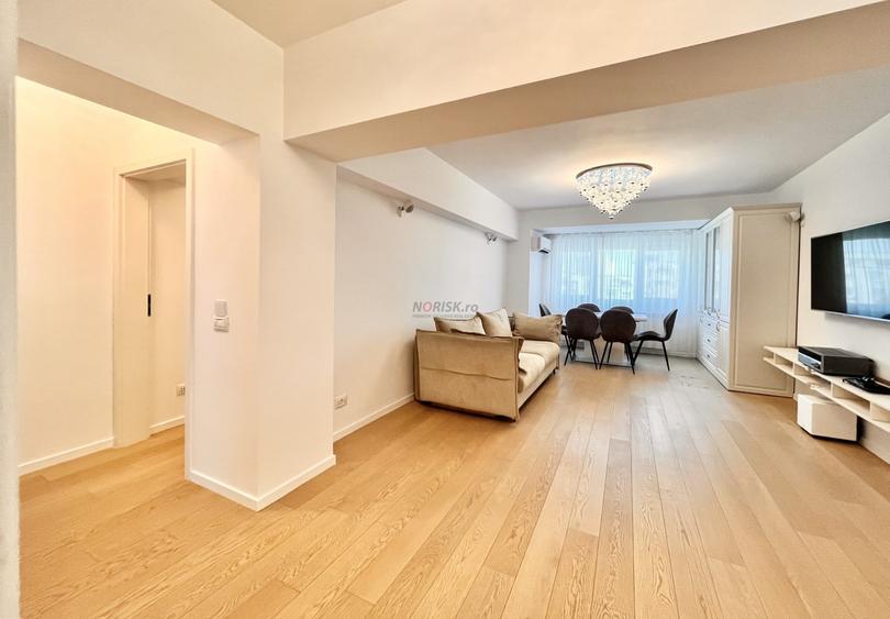 Apartament cu 4 camere decomandat, mobilat în Unirii
