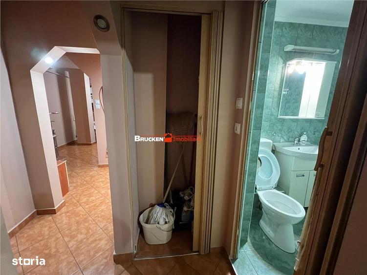 Apartament cu 3 camere în Marghita