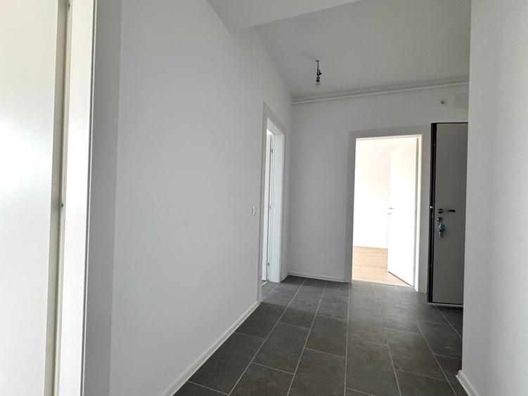Apartament cu 2 camere decomandat în Străulești