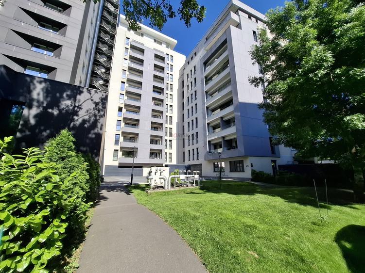 Apartament cu 4 camere decomandat, mobilat în Unirii