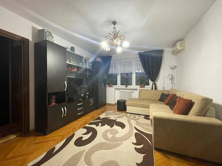 Apartament cu 2 camere semidecomandat în Central