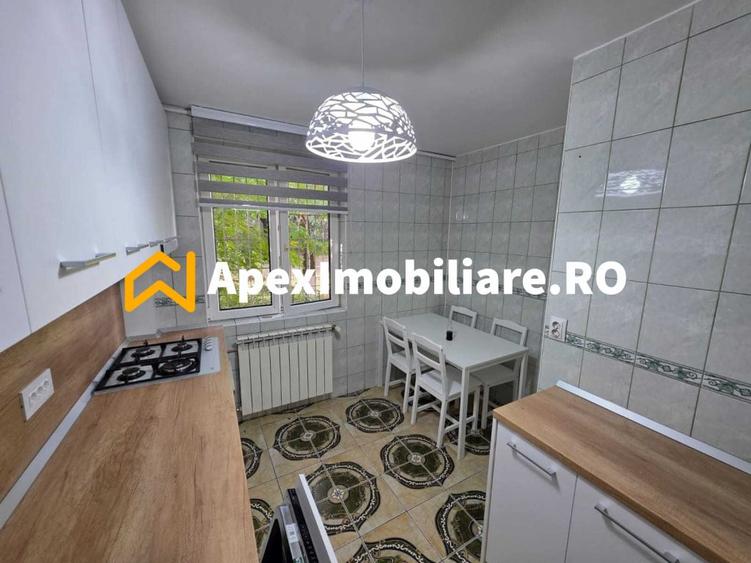 Apartament cu 3 camere decomandat în Militari