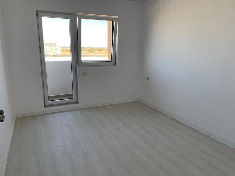Apartament cu 2 camere nedecomandat în Berceni