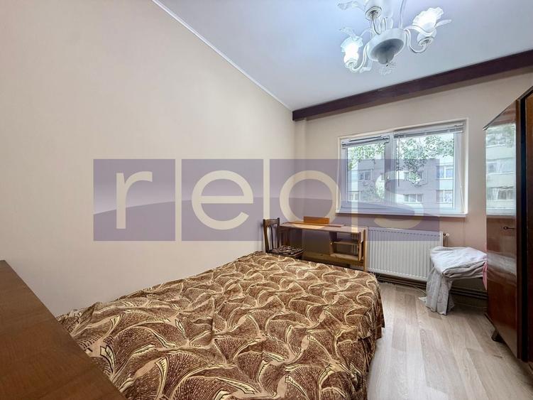 Apartament cu 3 camere decomandat, mobilat în Ozana
