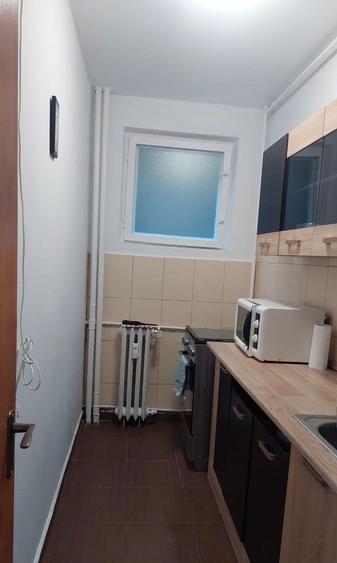Garsonieră decomandată în Tineretului