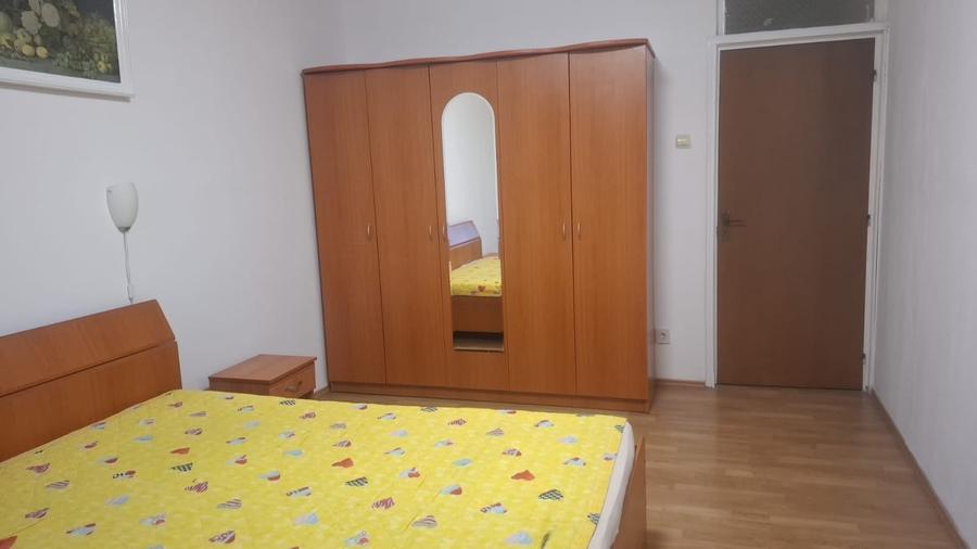 Apartament cu 2 camere semidecomandat în Tineretului