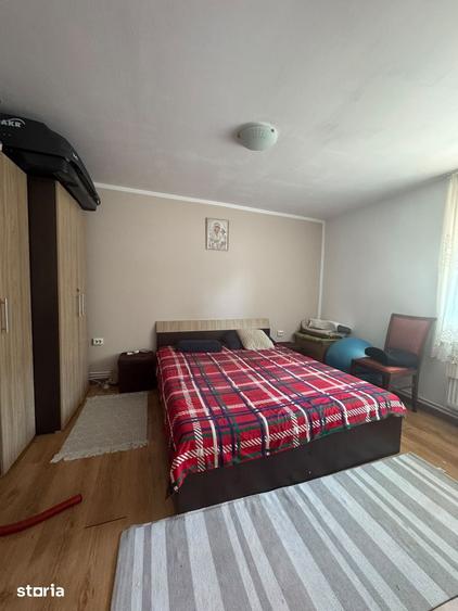 Casă cu 5 camere cu Teren 404 Mp în UTA