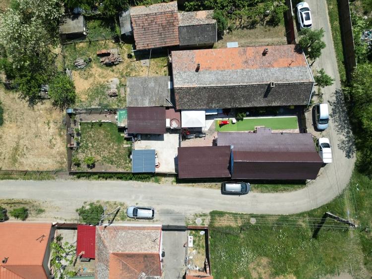 Casă individuală cu 2 camere cu Teren 583 Mp în Pecica