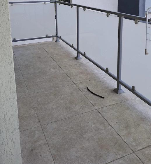 Apartament cu 2 camere semidecomandat în Dâmbovița