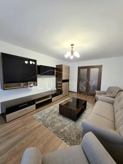 Apartament cu 2 camere decomandat, mobilat în City Park Mall