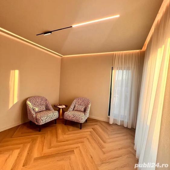 Casă cu 4 camere în Centură