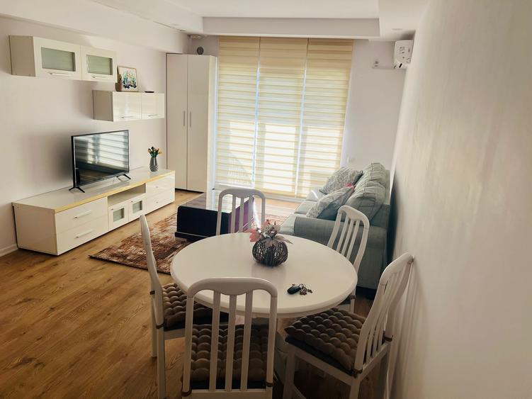 Apartament cu 2 camere decomandat în Ștefăneștii de Jos