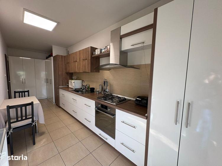 Apartament cu 2 camere decomandat, mobilat în Metalurgiei