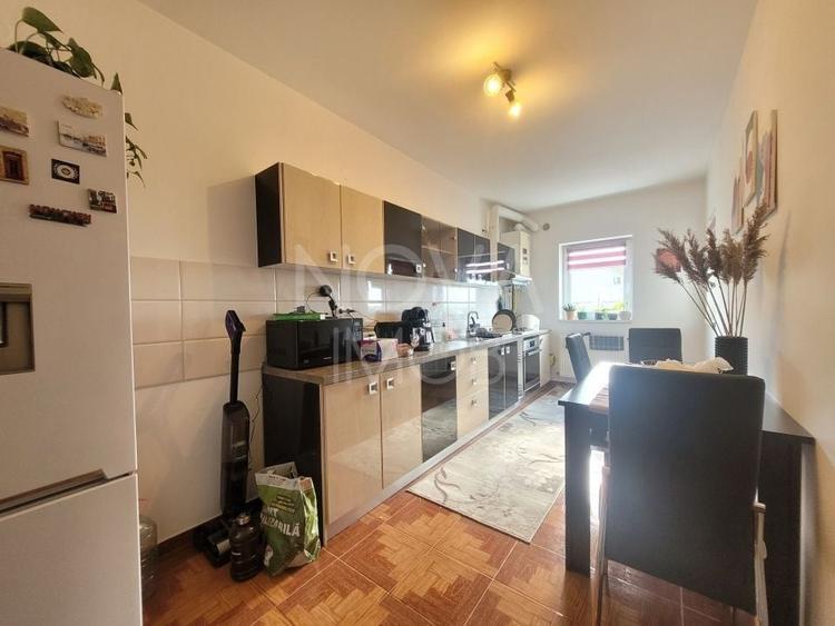 Apartament cu 2 camere semidecomandat, mobilat în Șelimbăr