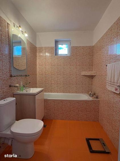 Apartament cu 4 camere în Central