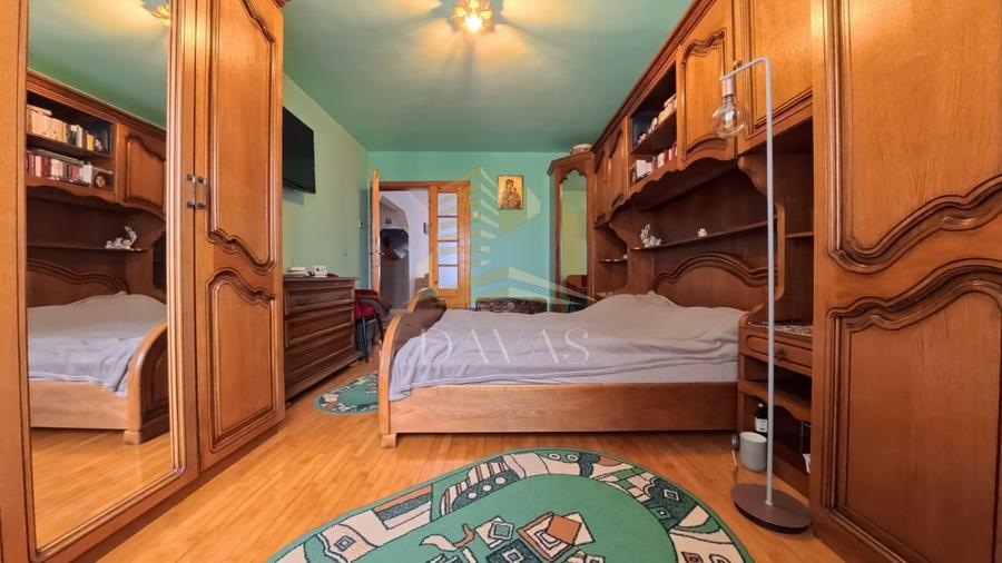 Apartament cu 4 camere decomandat, mobilat în Mănăștur