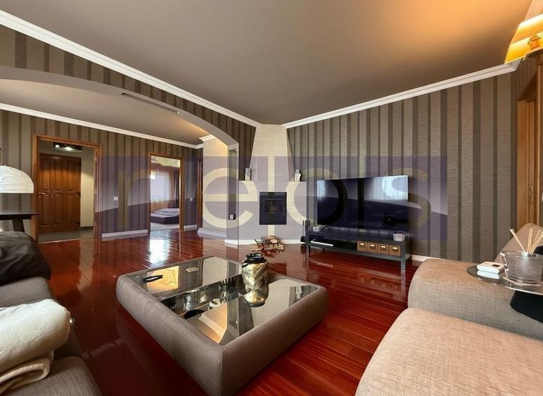 Apartament cu 3 camere semidecomandat în Beller