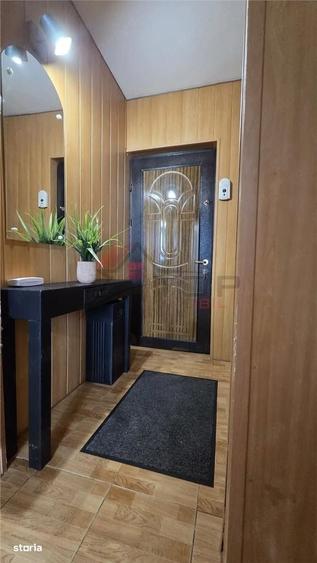 Apartament cu 2 camere decomandat în Albești