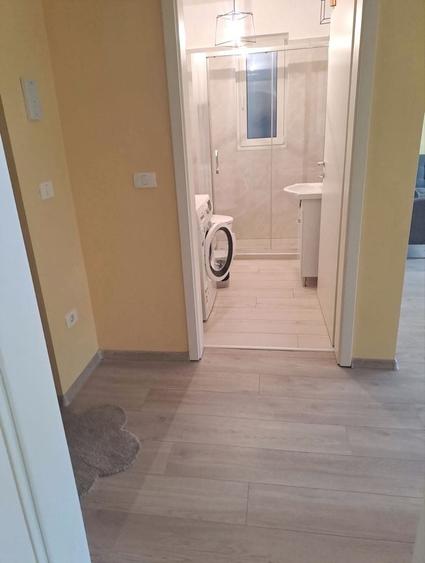 Apartament cu 2 camere semidecomandat în Aradului