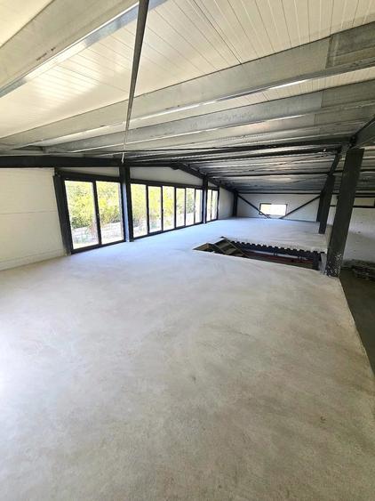Spațiu comercial, de 648 mp, în Botizului