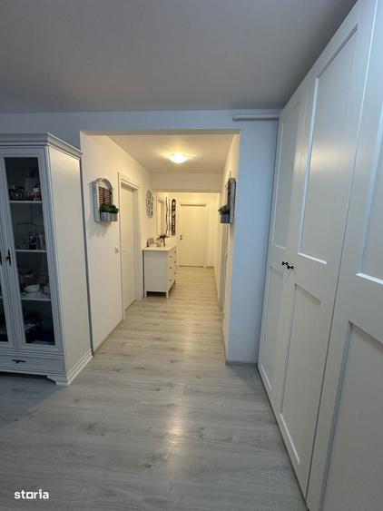 Apartament cu 3 camere în Theodor Pallady