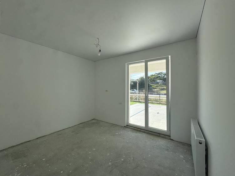 Apartament cu 2 camere decomandat în Mamaia-Sat