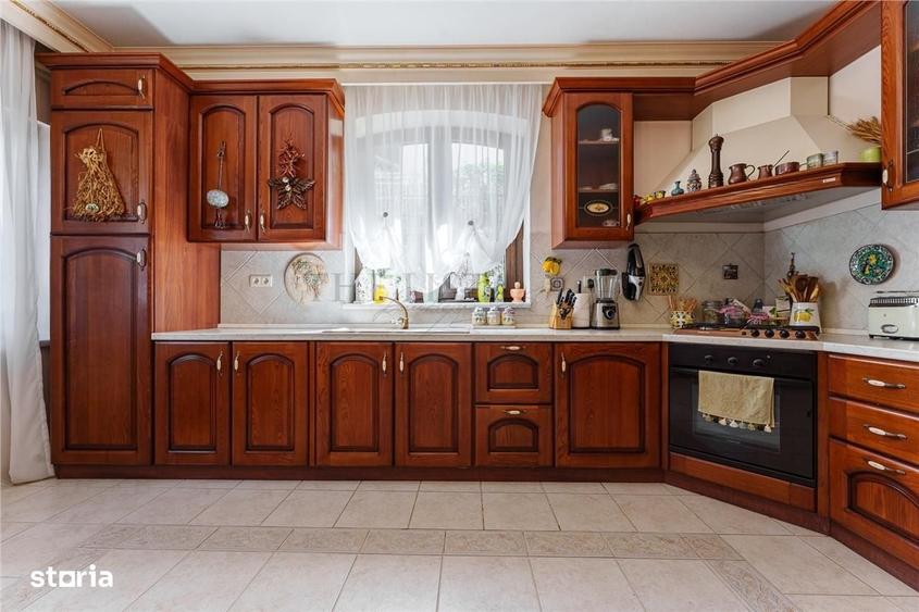De Vanzare Vila Impunatoare | Iancu Nicolae | Teren 1600mp | Piscina - 3