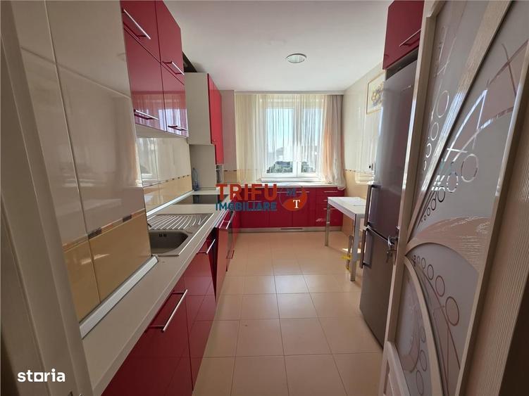 Apartament cu 3 camere decomandat în Central