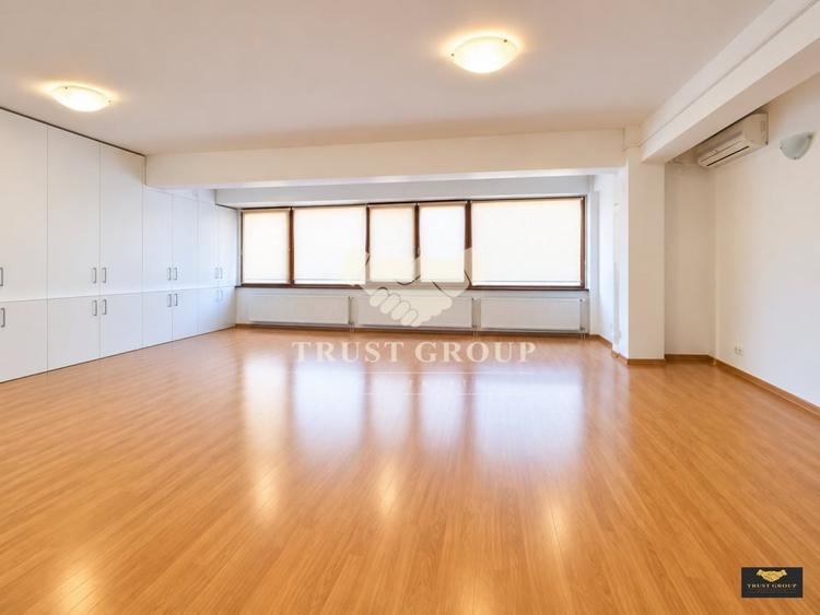 Apartament cu 3 camere decomandat în Cișmigiu
